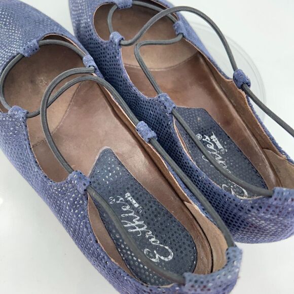 Earthies by Earth Women's Size 7 Essen Navy Blue Leather Flats Strappy Slip On - Picture 12 of 15